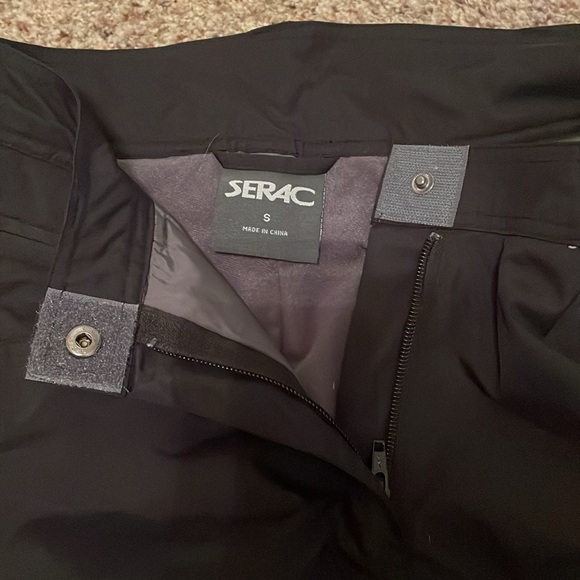 Serac woman’s ski/ snowboard pants - Picture 3 of 5